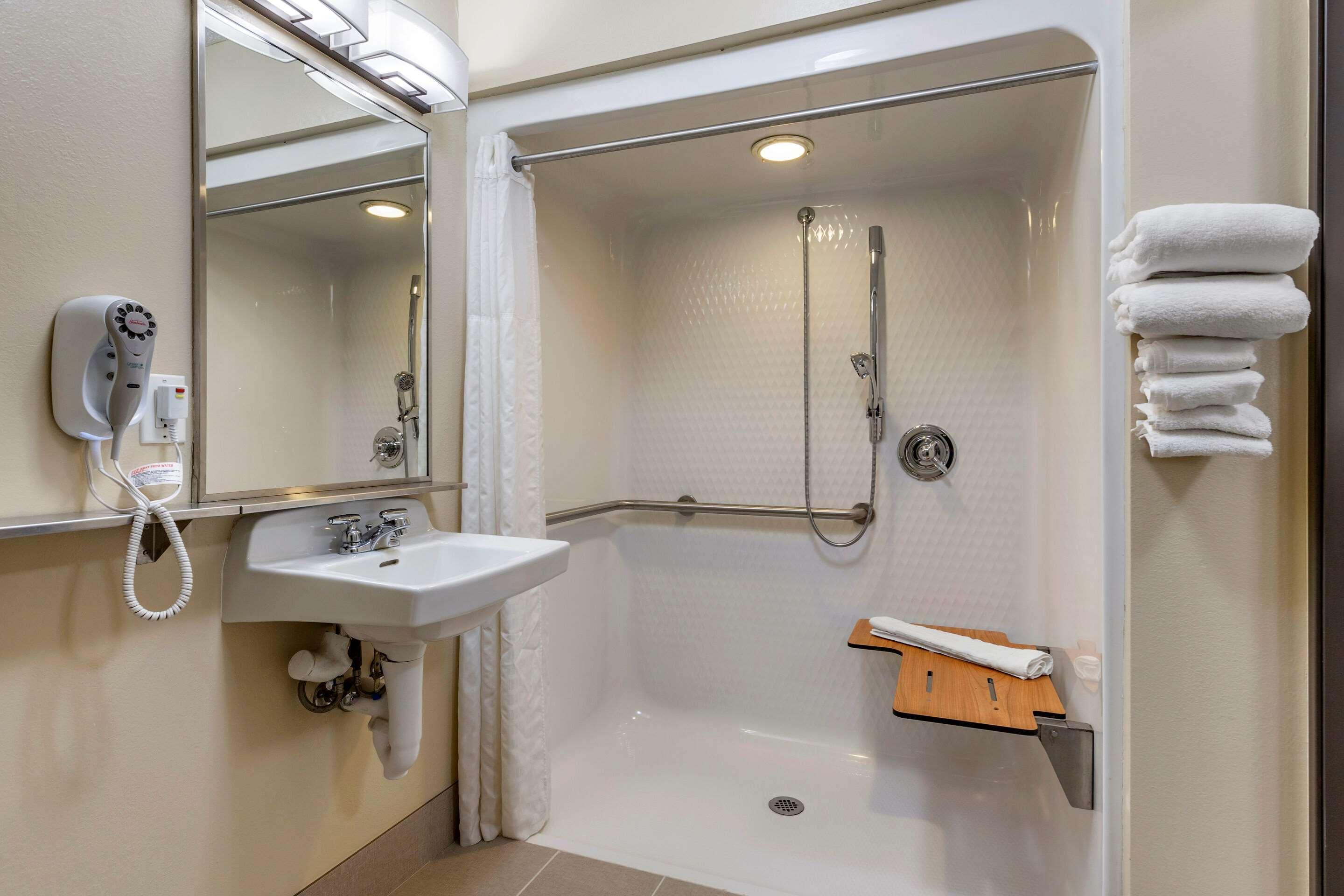 Comfort Inn & Suites Dimondale - Lansing Esterno foto