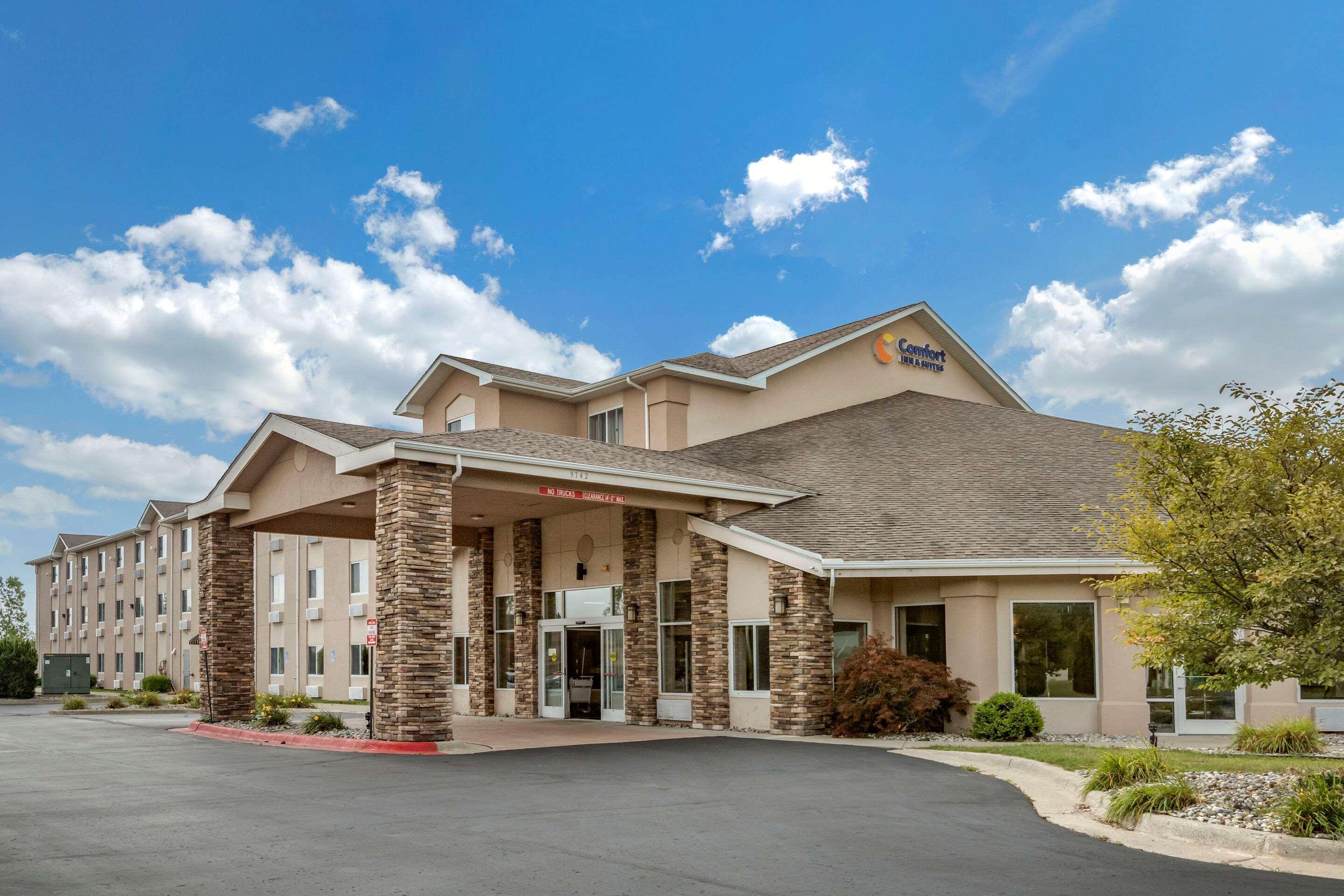 Comfort Inn & Suites Dimondale - Lansing Esterno foto