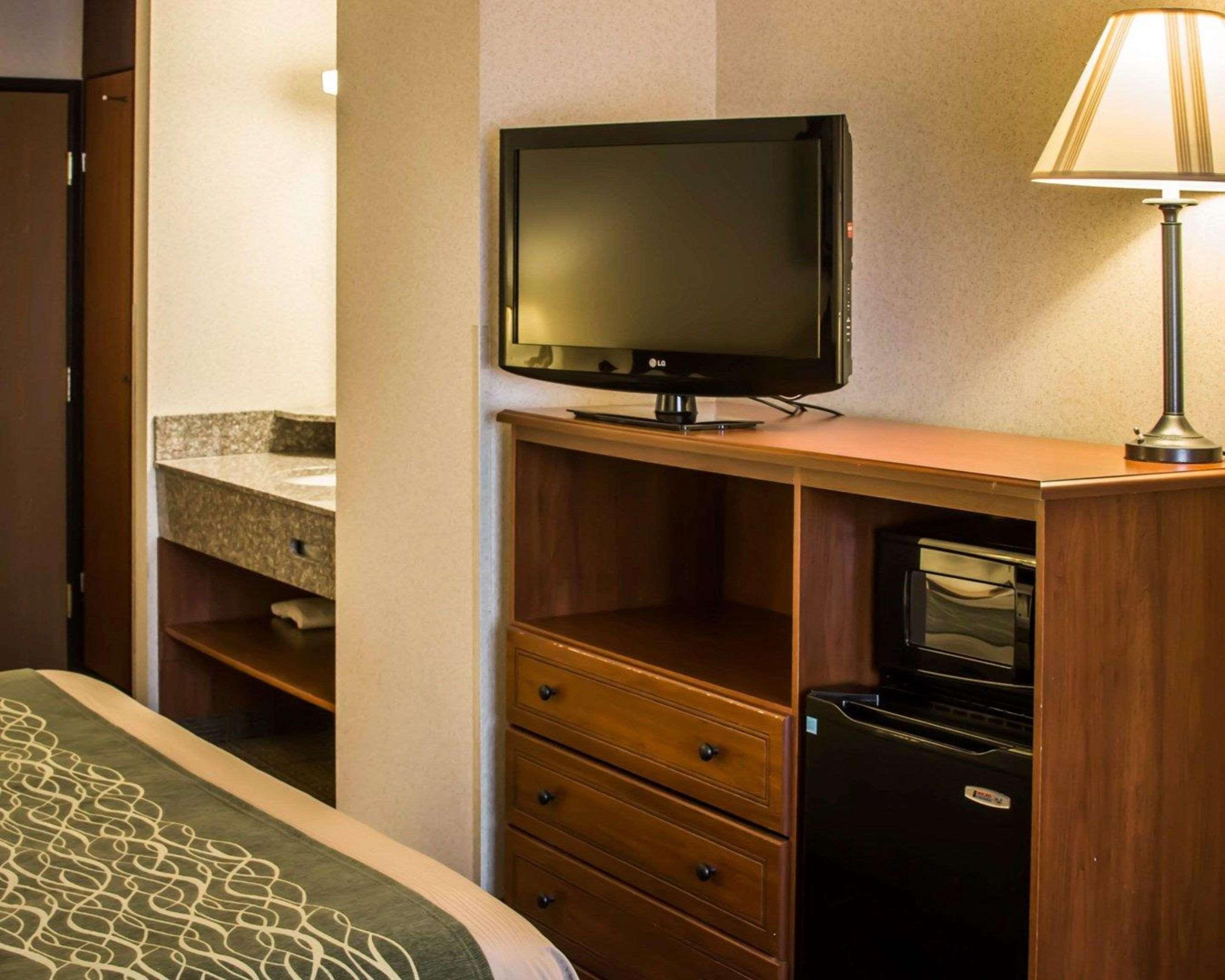 Comfort Inn & Suites Dimondale - Lansing Esterno foto