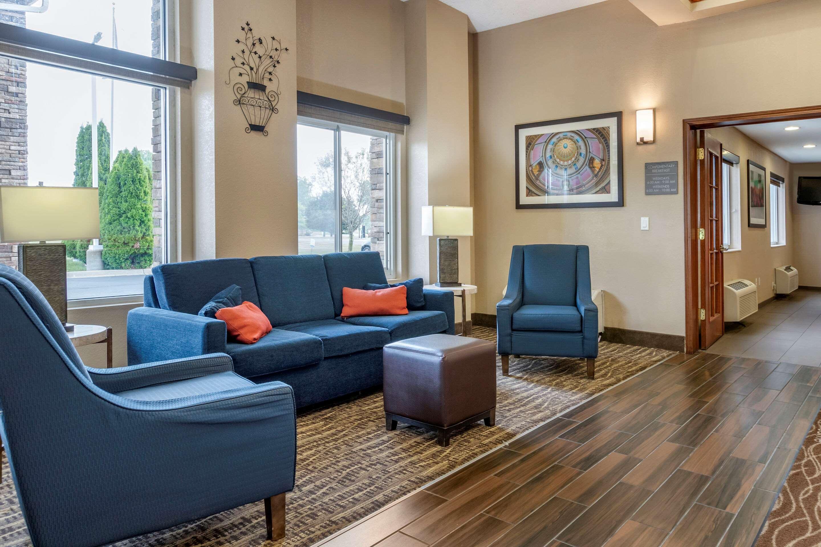Comfort Inn & Suites Dimondale - Lansing Esterno foto