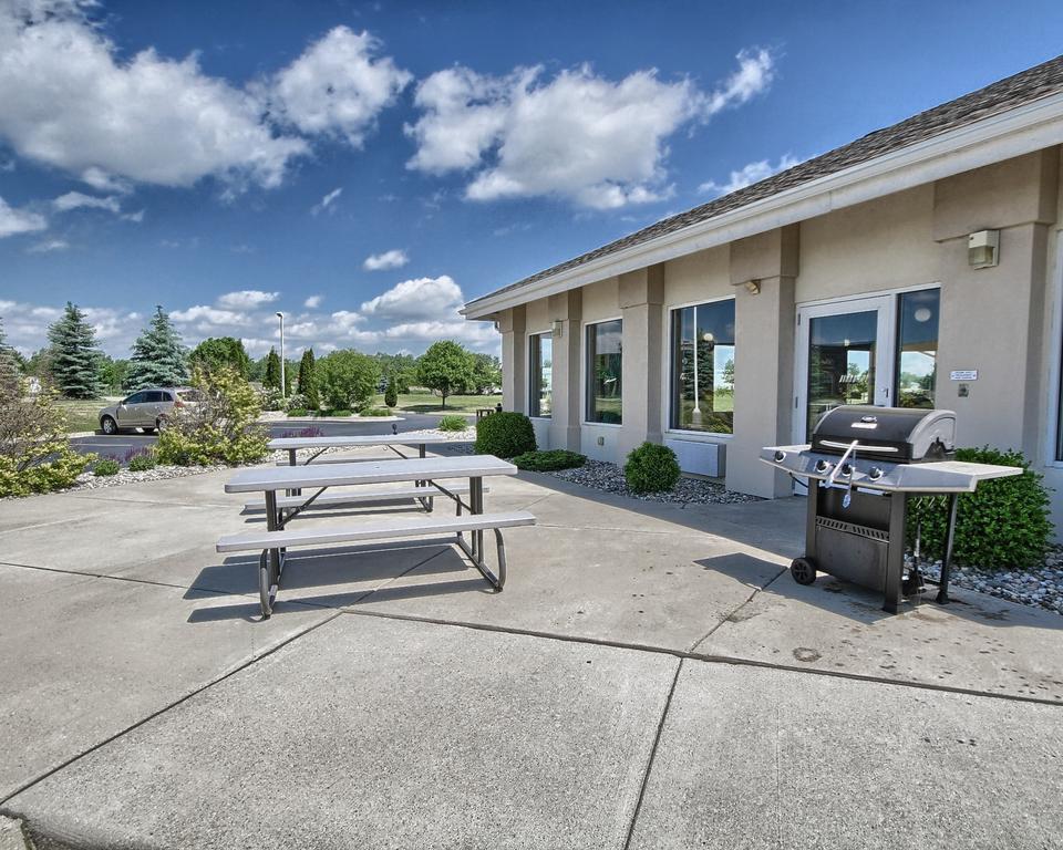 Comfort Inn & Suites Dimondale - Lansing Esterno foto